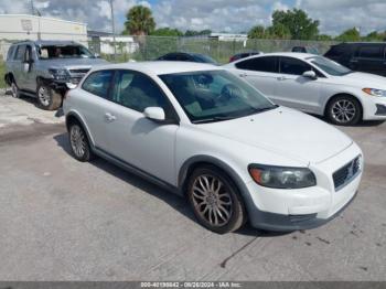  Salvage Volvo C30