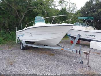  Salvage Bayliner Bayliner Marine Corp