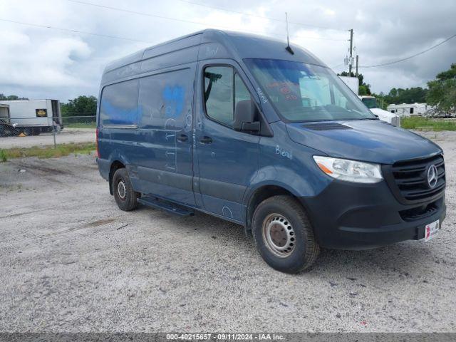  Salvage Mercedes-Benz Sprinter 2500