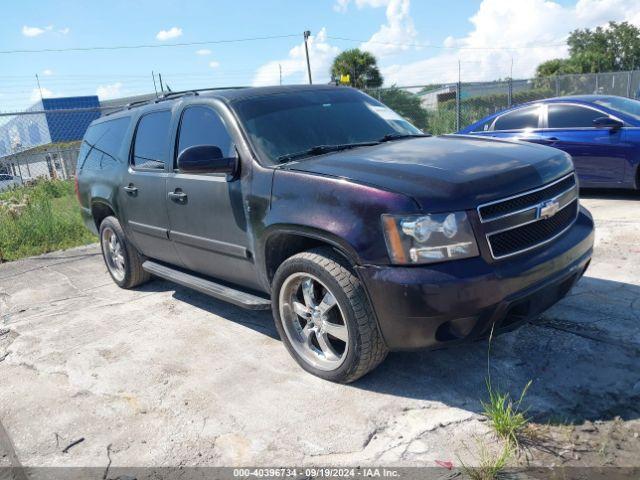  Salvage Chevrolet Suburban 1500