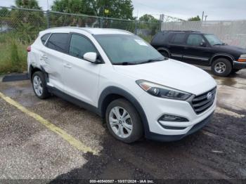  Salvage Hyundai TUCSON