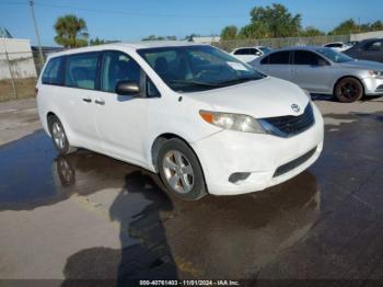  Salvage Toyota Sienna