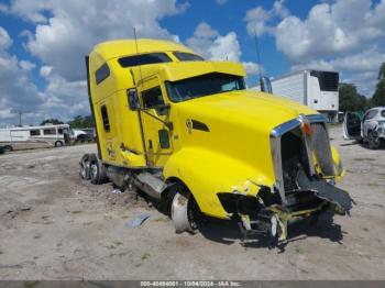  Salvage Kenworth T660