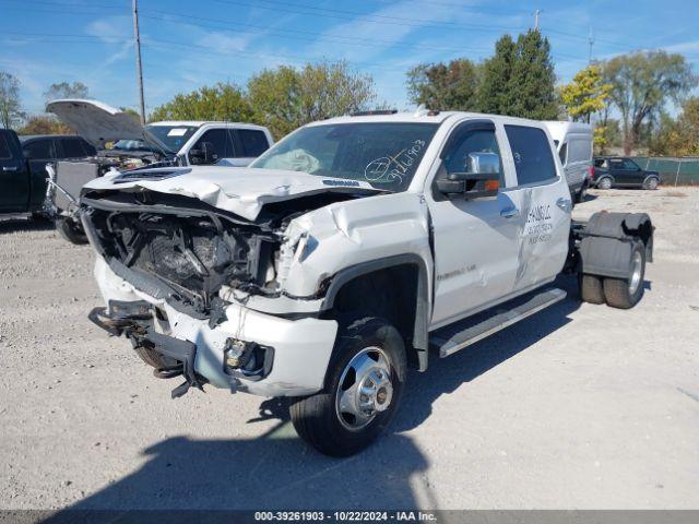  Salvage General Motors Sierra 3500HD