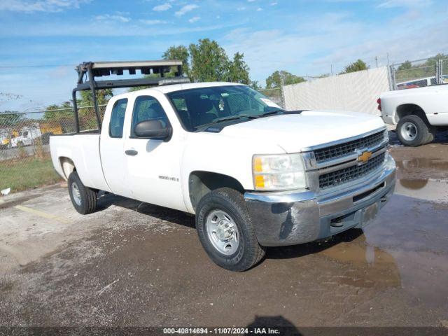  Salvage Chevrolet Silverado 2500