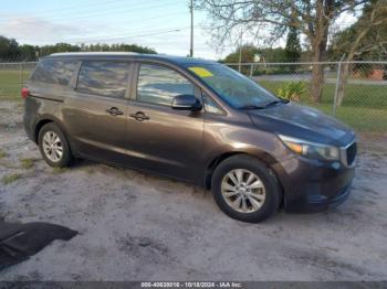  Salvage Kia Sedona