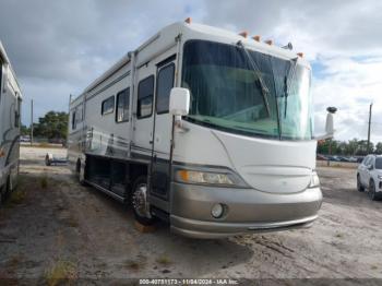  Salvage Freightliner Chassis