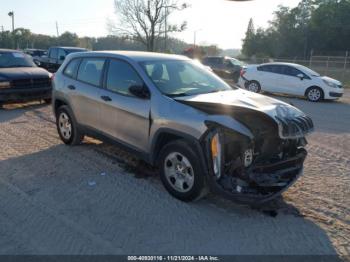  Salvage Jeep Cherokee