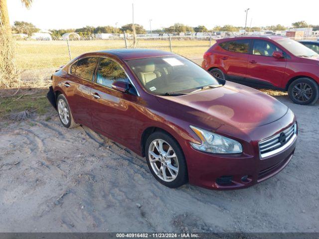  Salvage Nissan Maxima