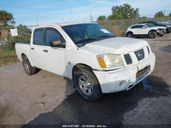  Salvage Nissan Titan