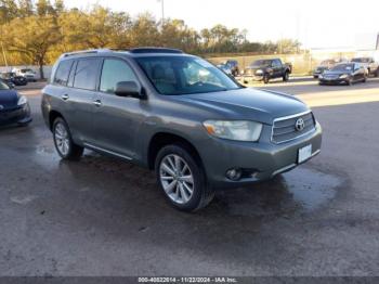  Salvage Toyota Highlander