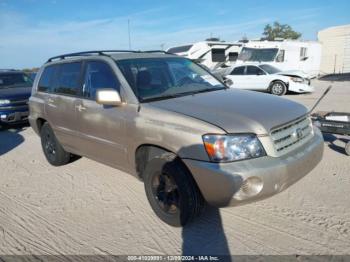  Salvage Toyota Highlander