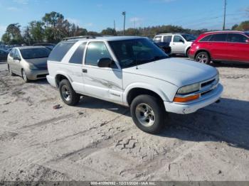  Salvage Chevrolet Blazer