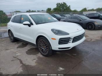  Salvage Porsche Cayenne