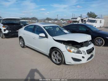  Salvage Volvo S60