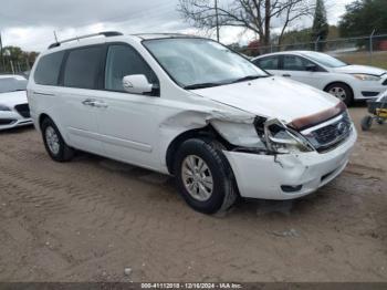  Salvage Kia Sedona