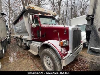  Salvage Peterbilt 365