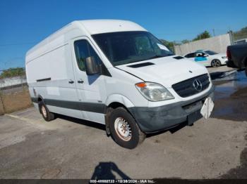  Salvage Mercedes-Benz Sprinter 2500