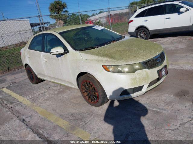  Salvage Kia Forte