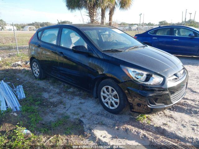  Salvage Hyundai ACCENT