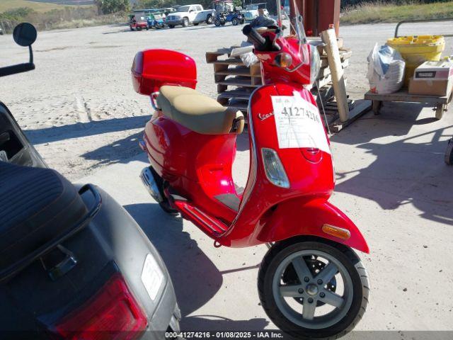  Salvage Vespa Lx