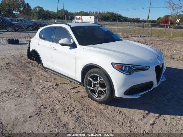  Salvage Alfa Romeo Stelvio