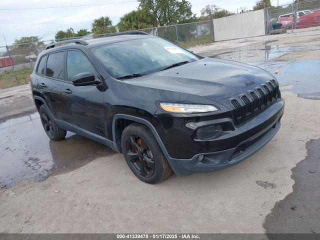  Salvage Jeep Cherokee