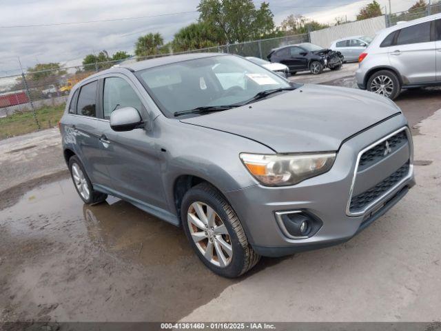  Salvage Mitsubishi Outlander