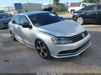  Salvage Volkswagen Jetta