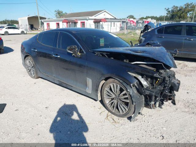  Salvage Kia Stinger