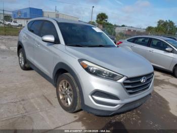  Salvage Hyundai TUCSON