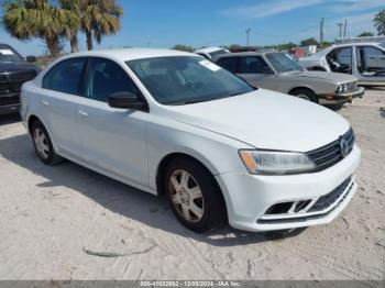  Salvage Volkswagen Jetta