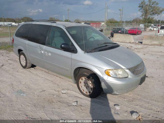  Salvage Chrysler Town & Country