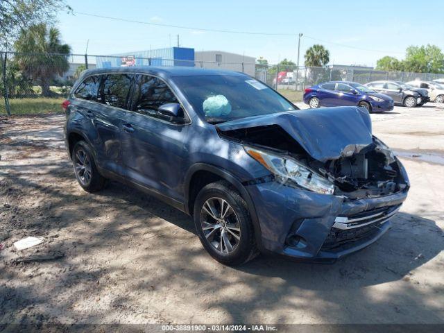  Salvage Toyota Highlander