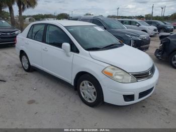  Salvage Nissan Versa