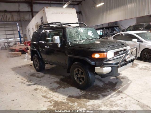  Salvage Toyota FJ Cruiser