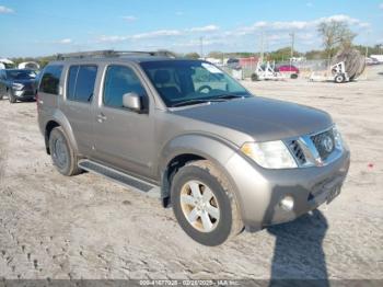  Salvage Nissan Pathfinder