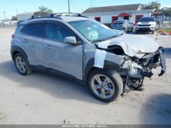  Salvage Hyundai KONA