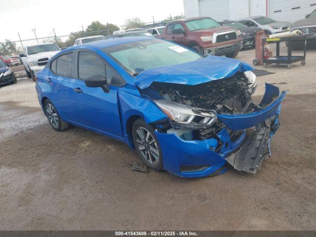  Salvage Nissan Versa