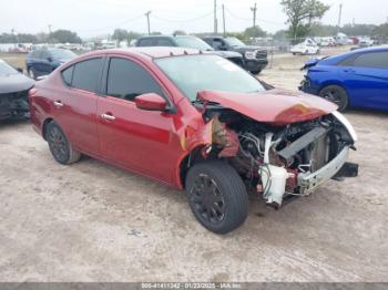  Salvage Nissan Versa