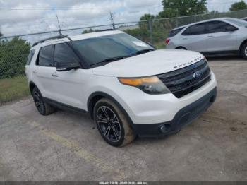  Salvage Ford Explorer