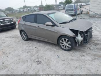  Salvage Hyundai ACCENT