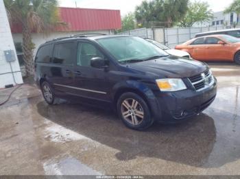  Salvage Dodge Grand Caravan