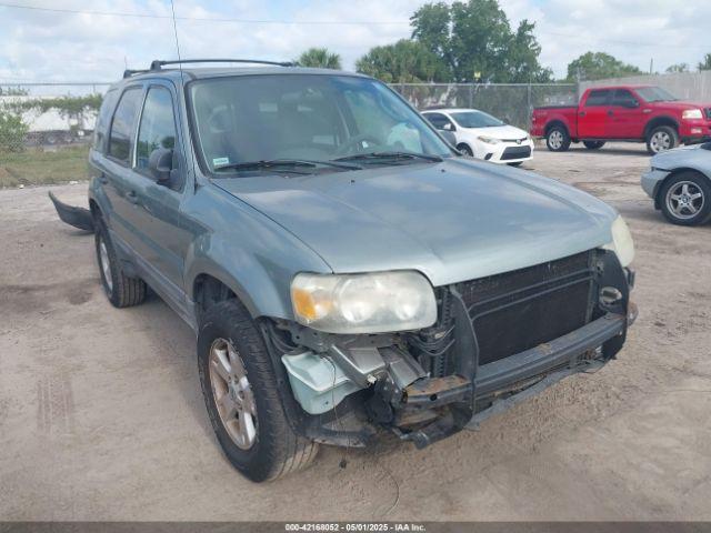  Salvage Ford Escape
