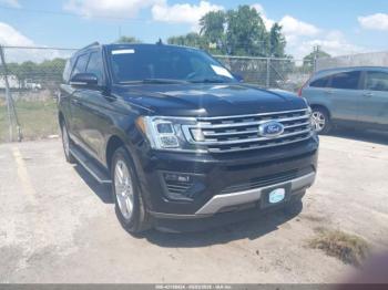  Salvage Ford Expedition