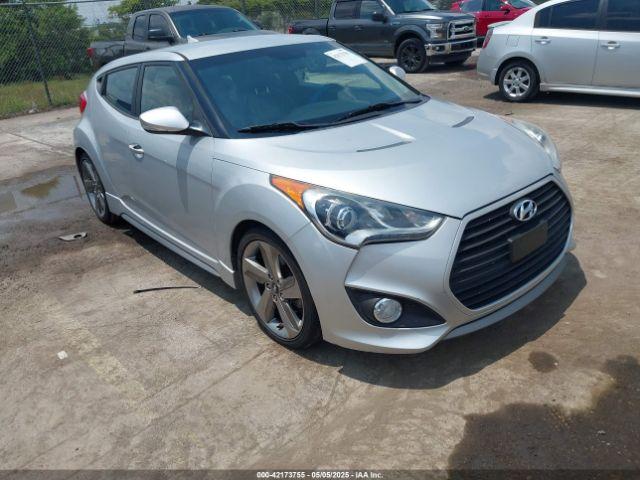  Salvage Hyundai VELOSTER