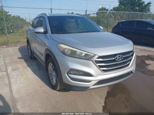  Salvage Hyundai TUCSON