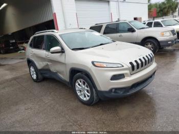  Salvage Jeep Cherokee