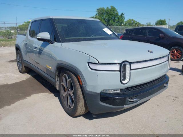  Salvage Rivian R1T