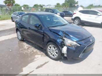  Salvage Toyota Yaris